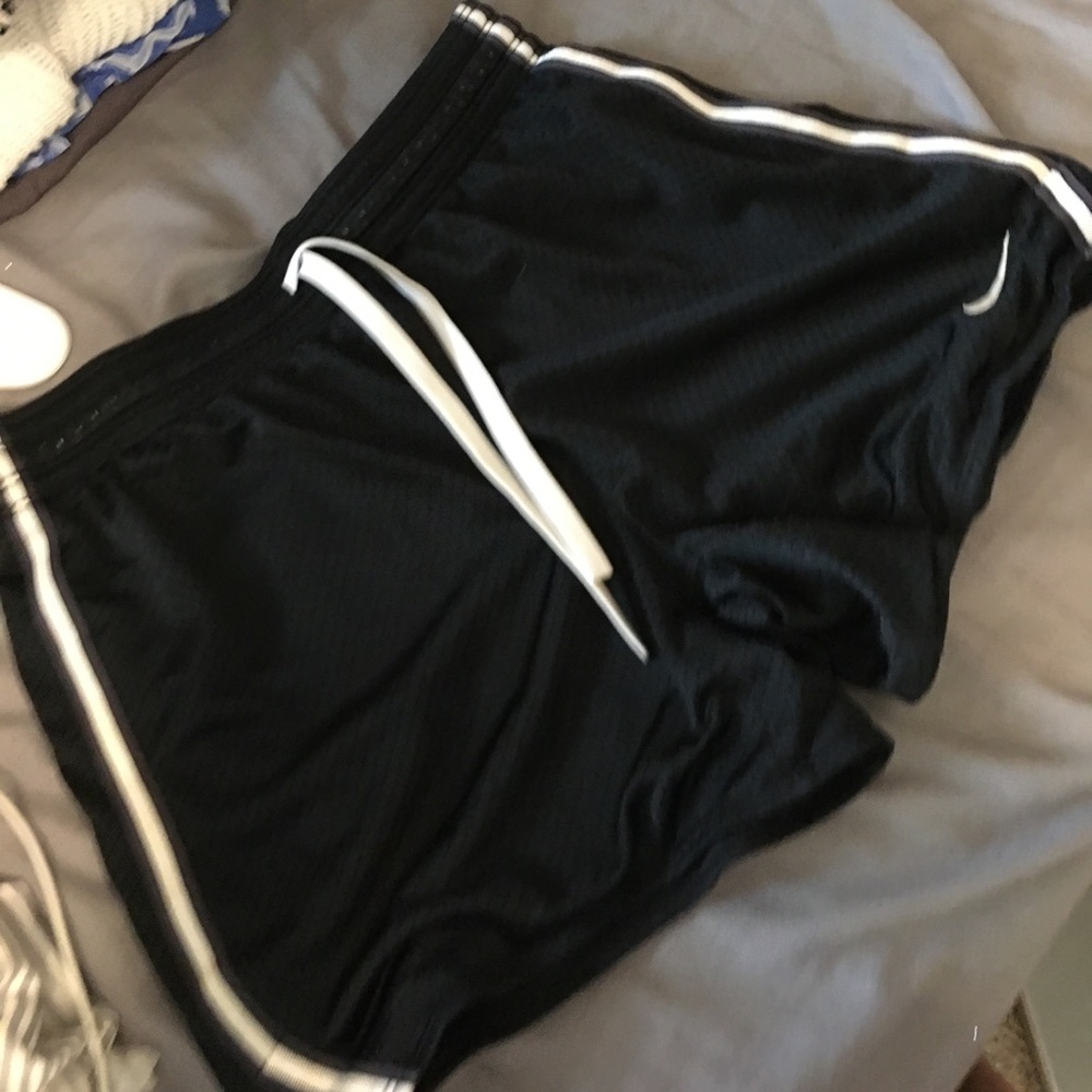 nike short